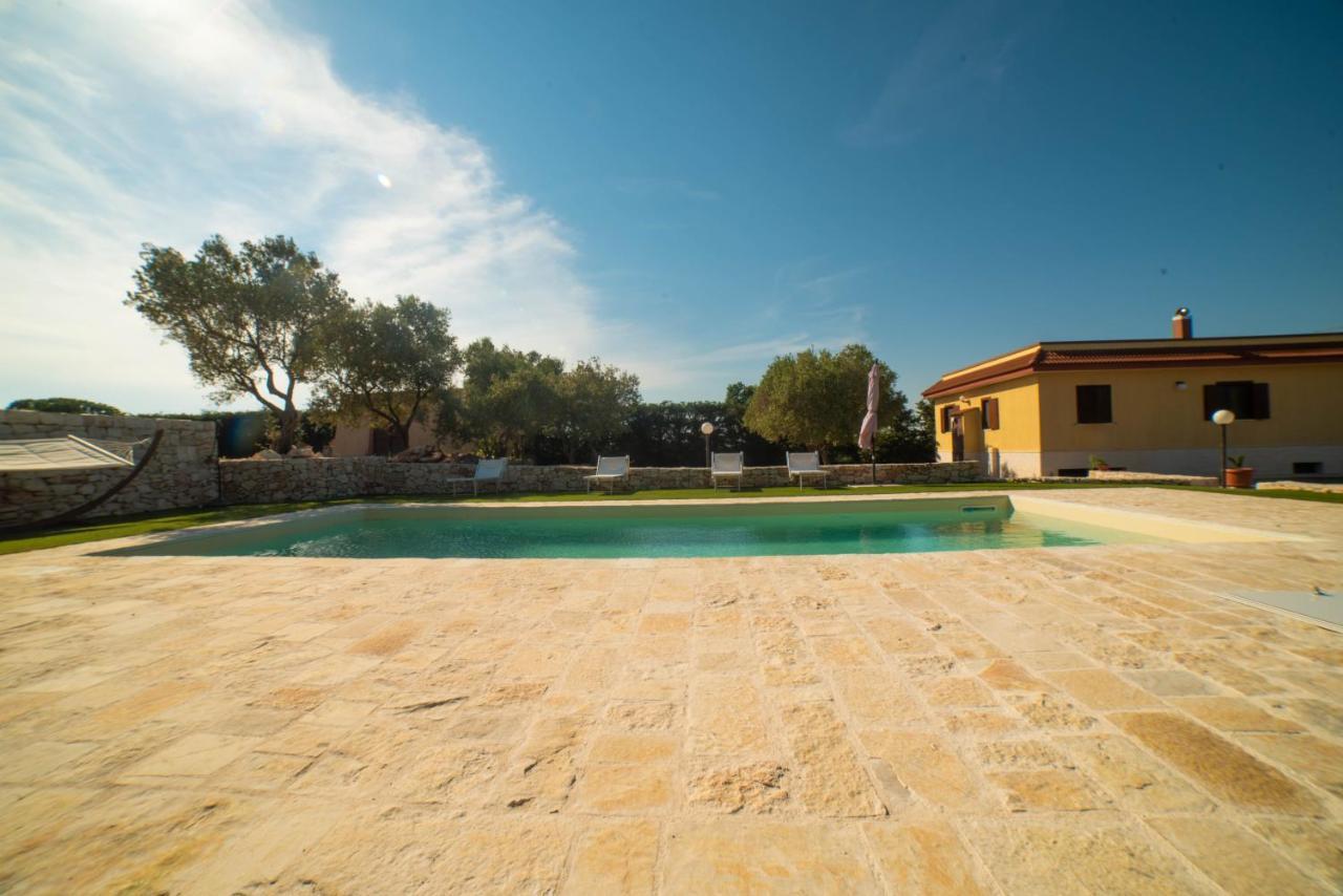 Villa Patrizia-Luxury Villa Mottola Extérieur photo