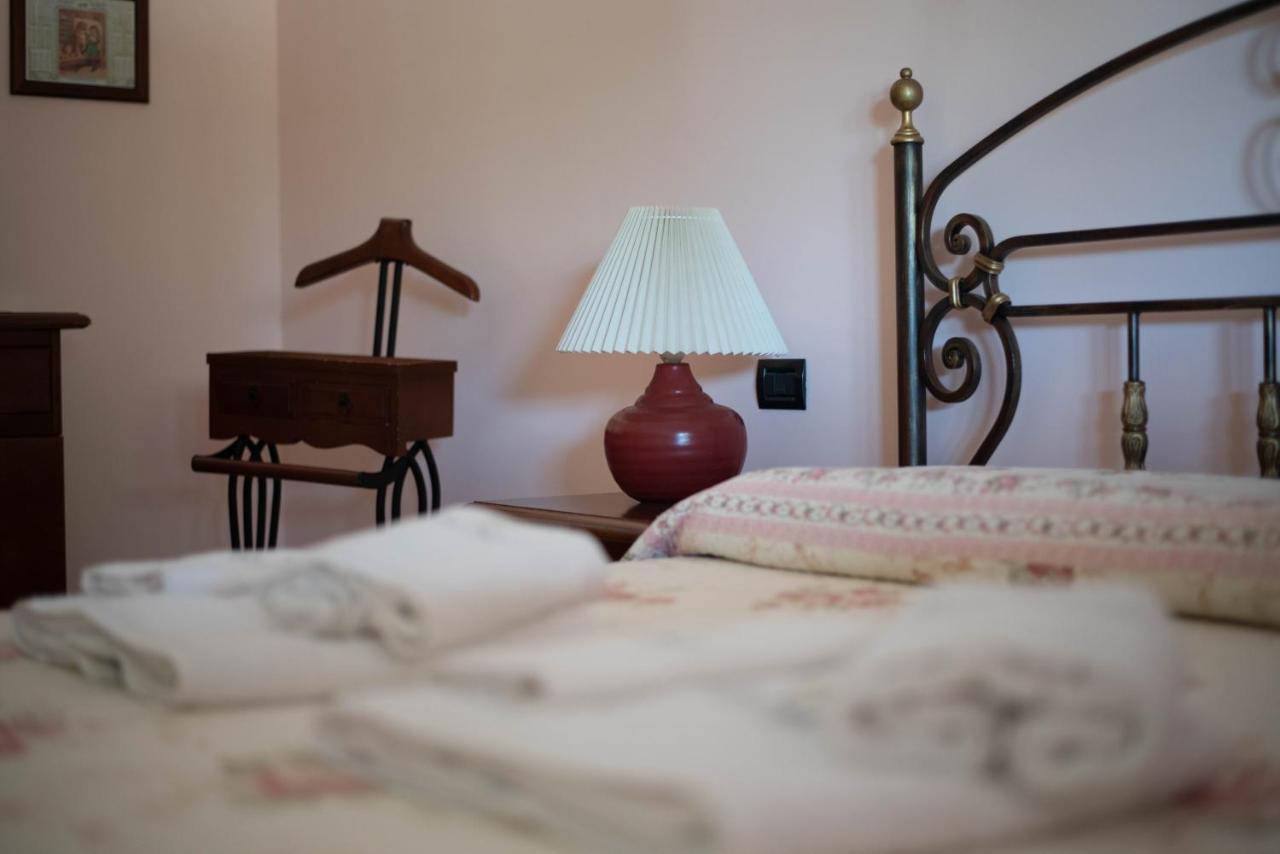 Villa Patrizia-Luxury Villa Mottola Extérieur photo