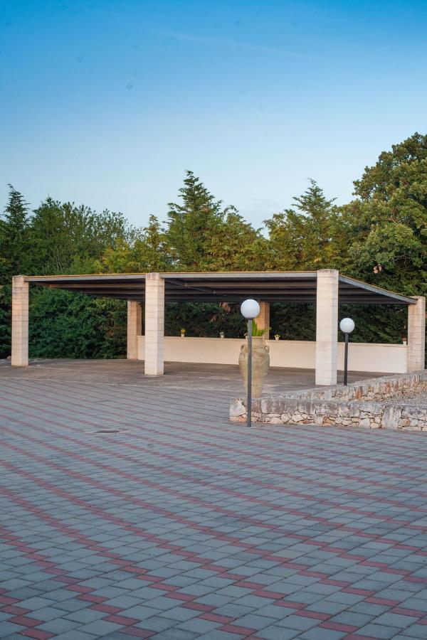 Villa Patrizia-Luxury Villa Mottola Extérieur photo