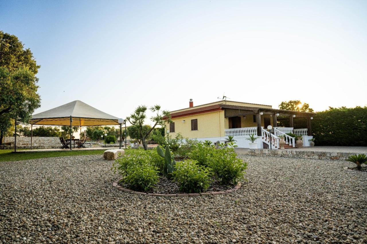Villa Patrizia-Luxury Villa Mottola Extérieur photo